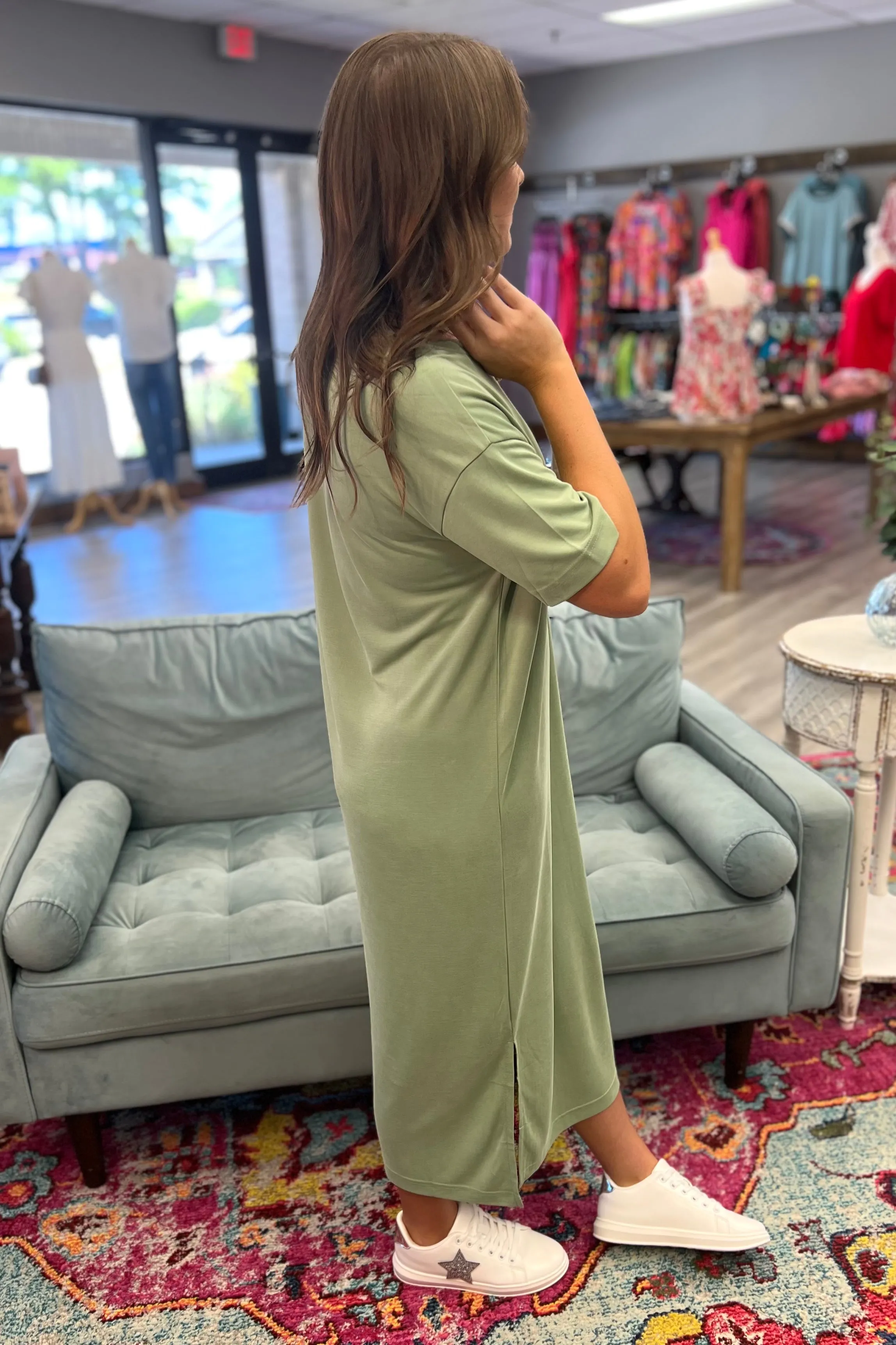 AMIRA T-Shirt Midi Dress (Olive)