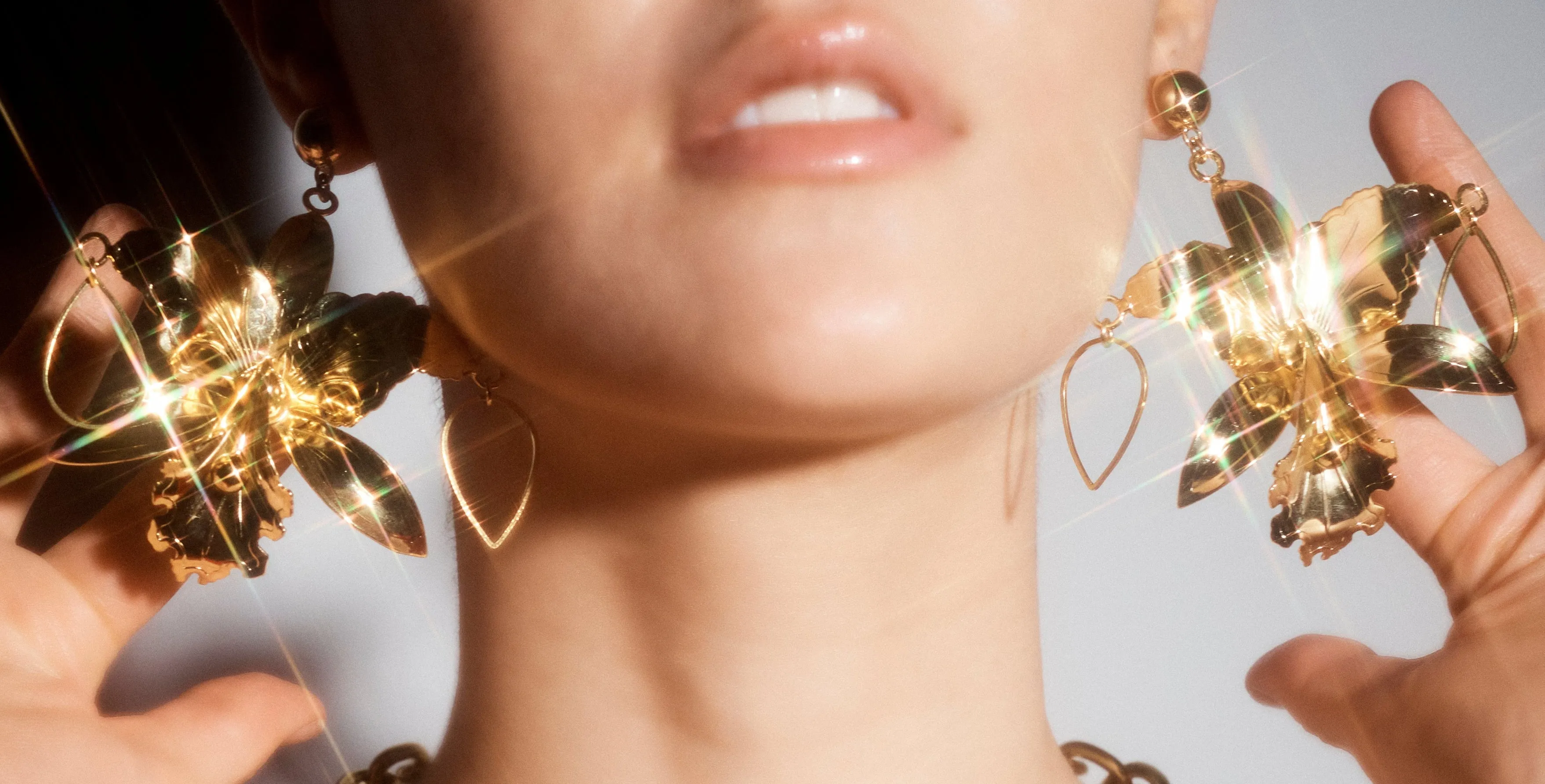 BLOSSOMING FEELINGS EARRINGS