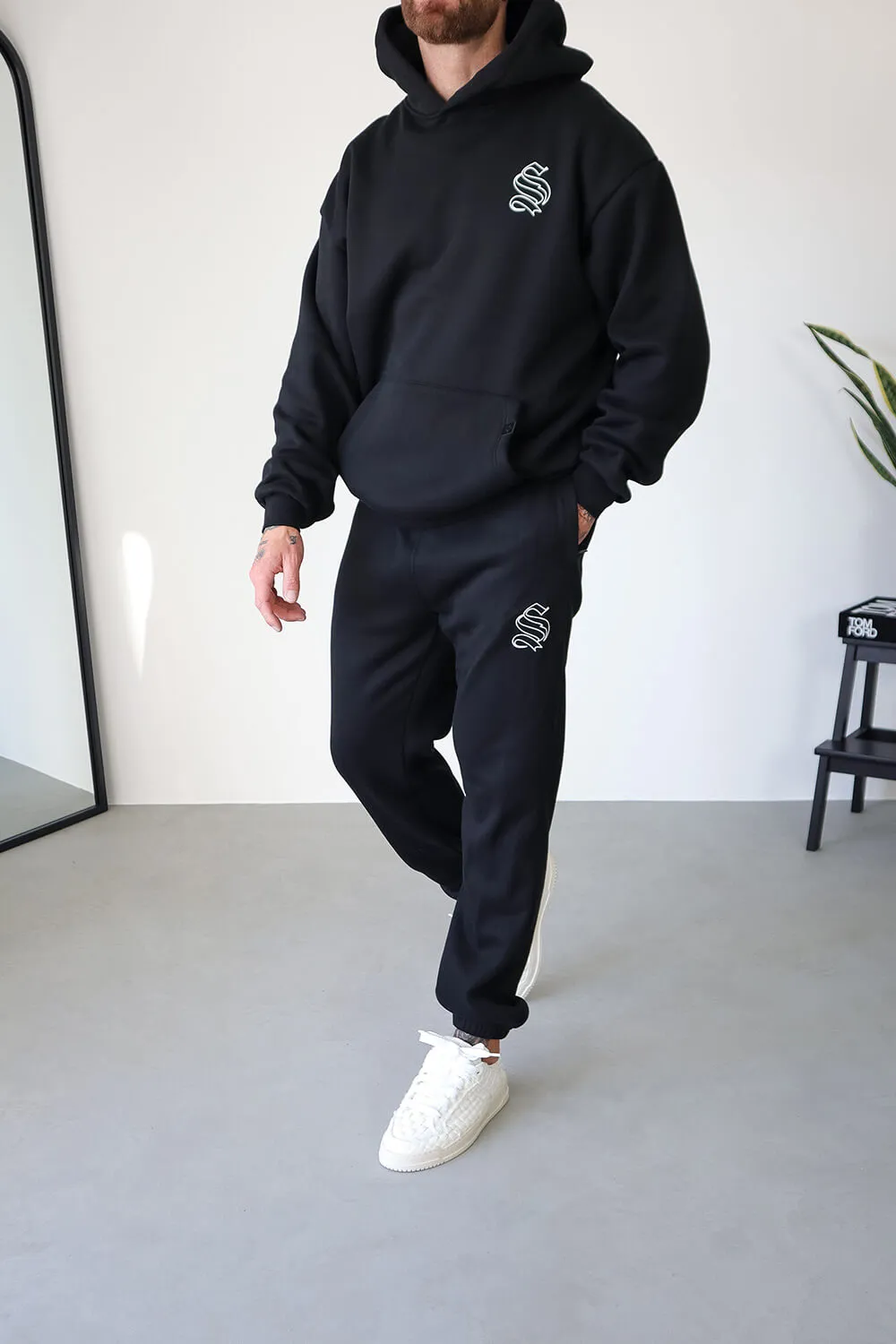 Core Logo Joggers - Black