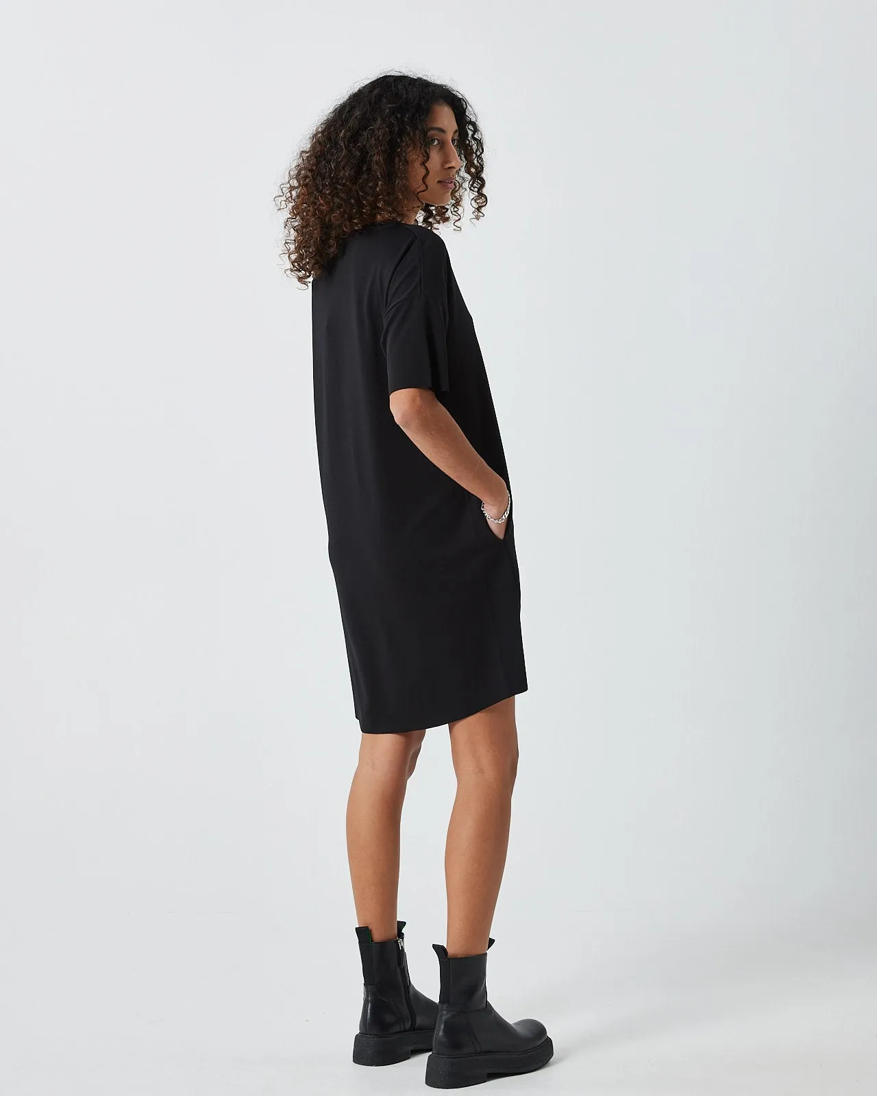 Regitza 2.0 0265 - Black